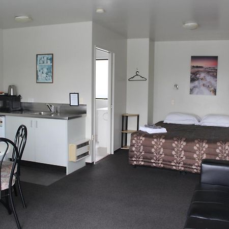 Sierra Beachfront Motel Kaikoura Exterior photo