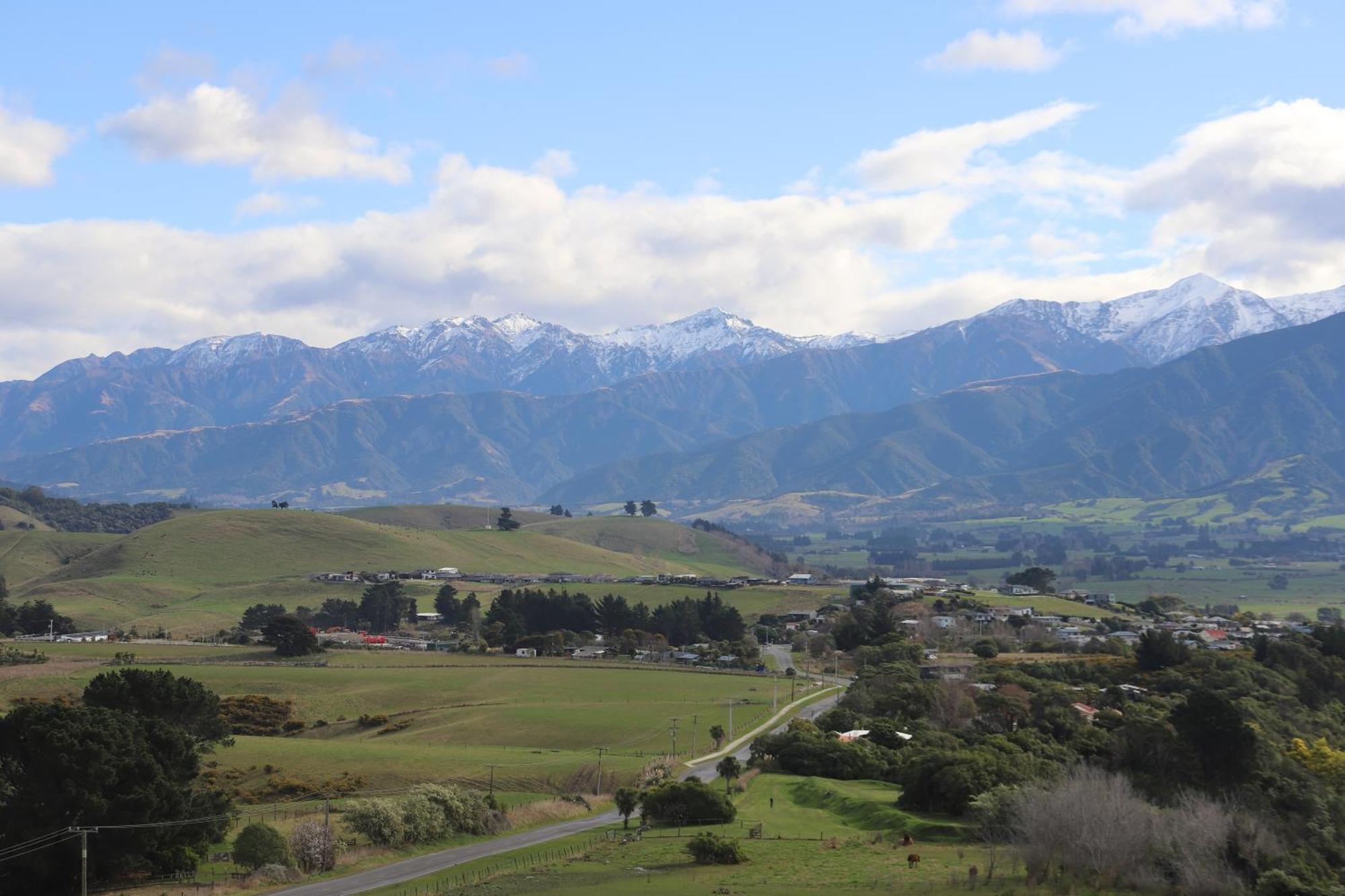 Sierra Beachfront Motel Kaikoura Exterior photo