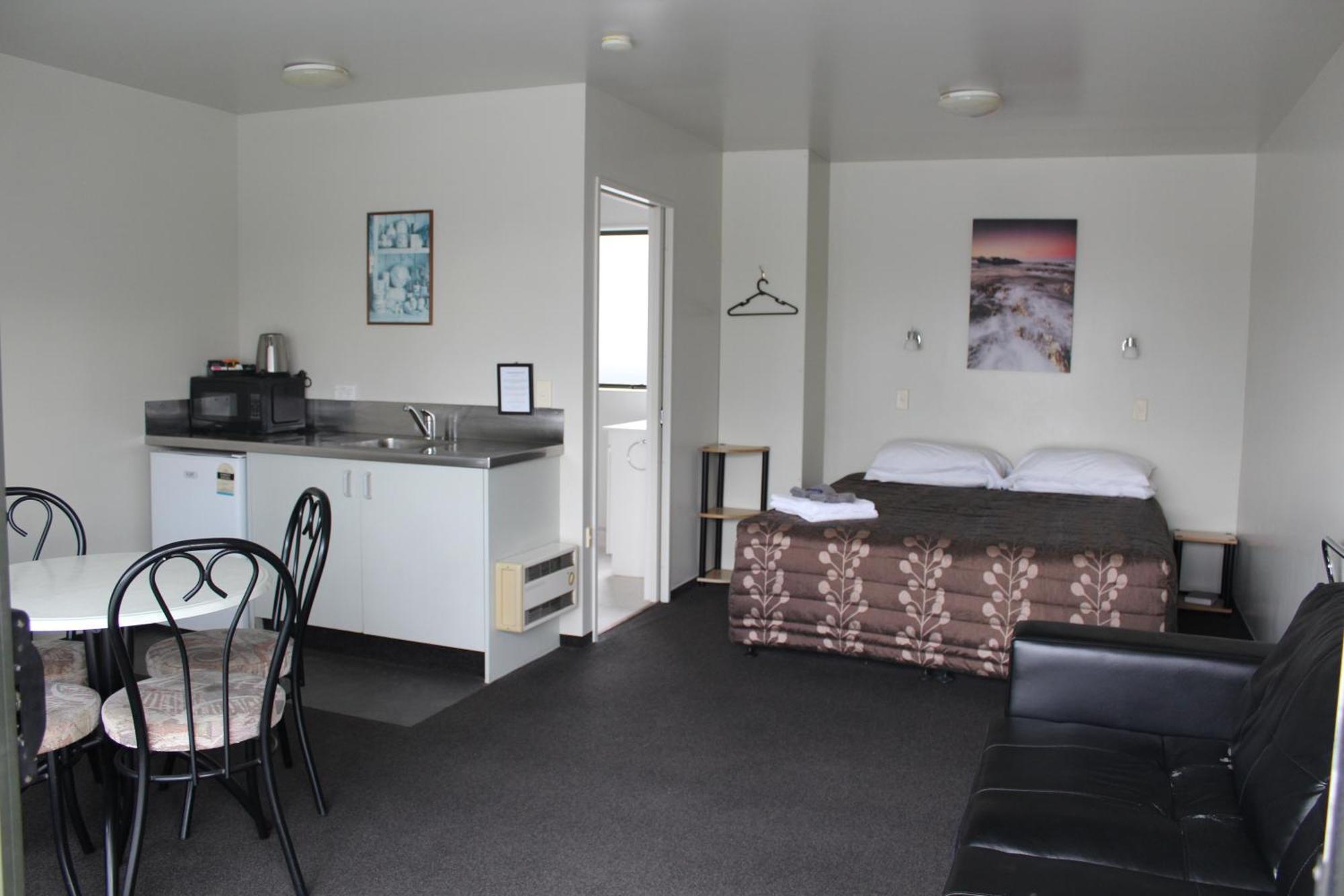Sierra Beachfront Motel Kaikoura Exterior photo