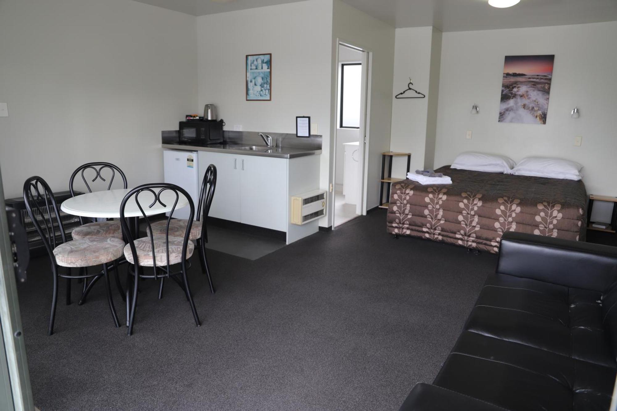 Sierra Beachfront Motel Kaikoura Exterior photo