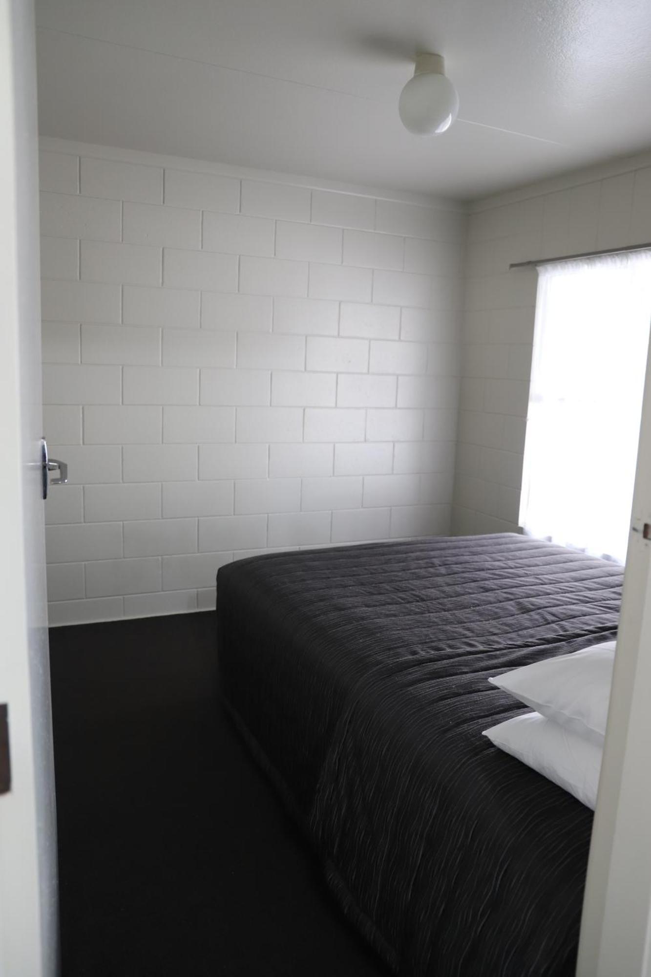 Sierra Beachfront Motel Kaikoura Exterior photo