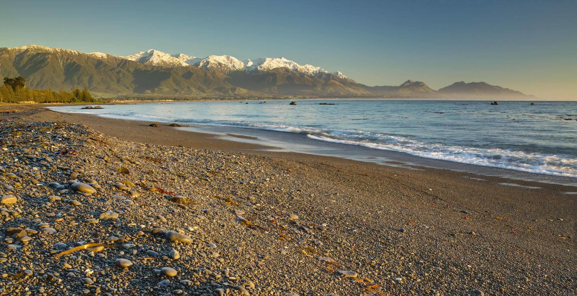 Sierra Beachfront Motel Kaikoura Exterior photo